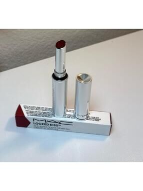 M•A•C LOCKED KISS 24HR LIPSTICK-85 Poncy